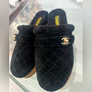 Thrift store find! Chanel shearling clogs size 37. No box accessories included